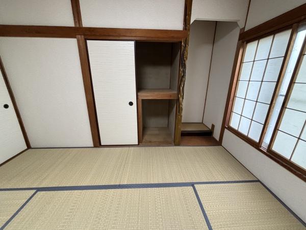 羽曳野市島泉８丁目の貸家