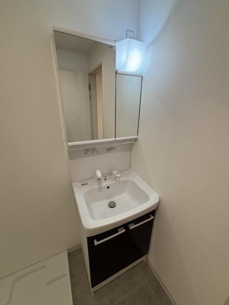 八尾市久宝寺５丁目のアパート