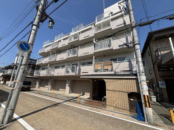 メゾンムーラン