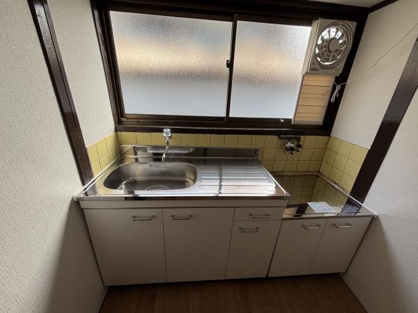 松原市一津屋４丁目の貸家