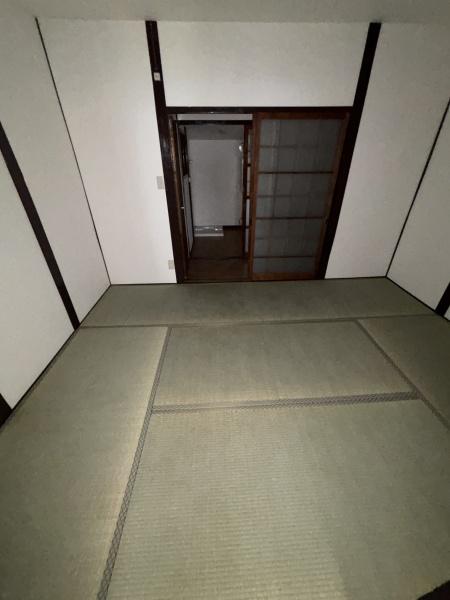 松原市一津屋４丁目の貸家