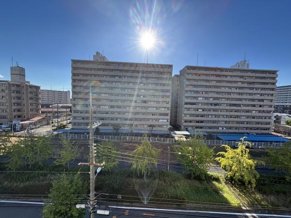 大阪市平野区長吉長原西１丁目のマンション