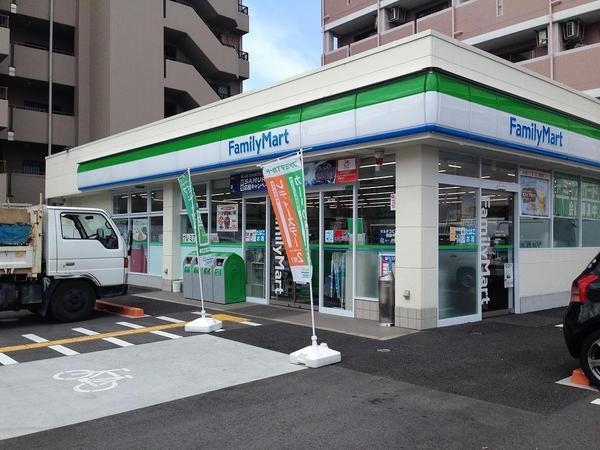 ローズハイツ(ファミリーマート平野馬場一丁目店)