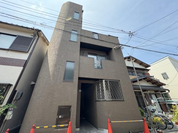 ラルゴハイツ