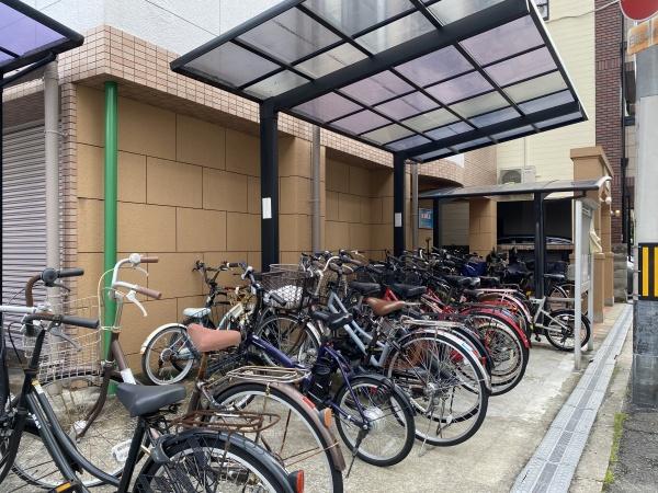 エトルアンボーテ平野