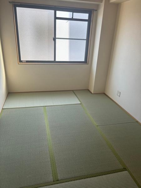 エトルアンボーテ平野