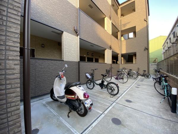 大阪市平野区加美正覚寺２丁目のアパート