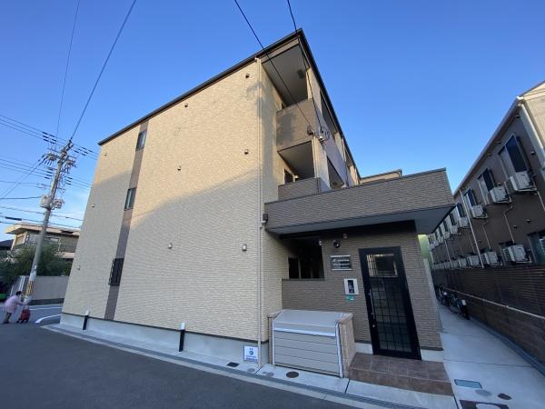 大阪市平野区加美正覚寺２丁目のアパート
