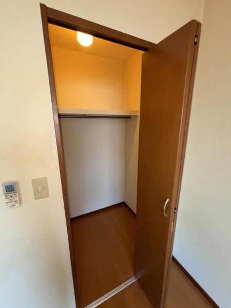 アンプルールフェール　六反
