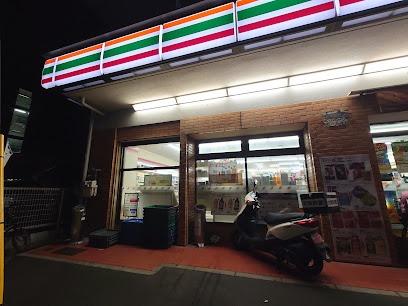 小阪ハイライフ(セブン-イレブン東大阪御厨栄町店)