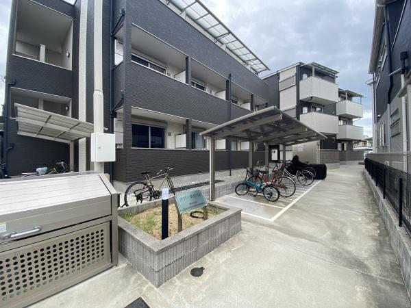 エステイトE長吉川辺