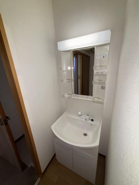 寝屋川市堀溝３丁目のテラスハウス