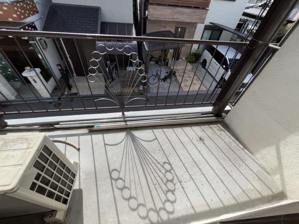 寝屋川市堀溝３丁目のテラスハウス