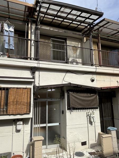 寝屋川市堀溝3丁目のテラスハウス