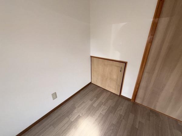 寝屋川市堀溝３丁目のテラスハウス