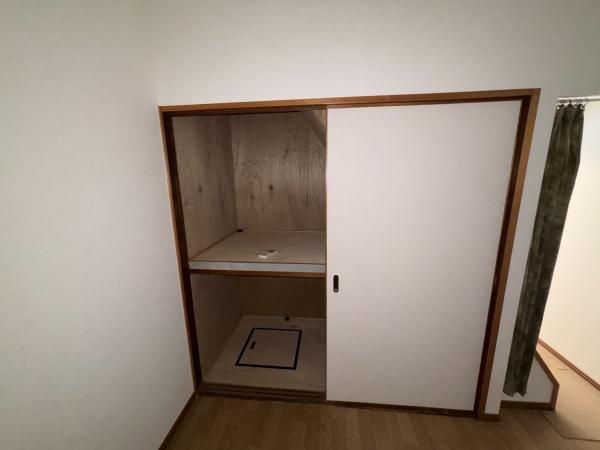 寝屋川市堀溝３丁目のテラスハウス