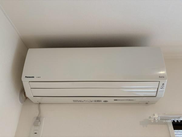 メゾンヒガシビル