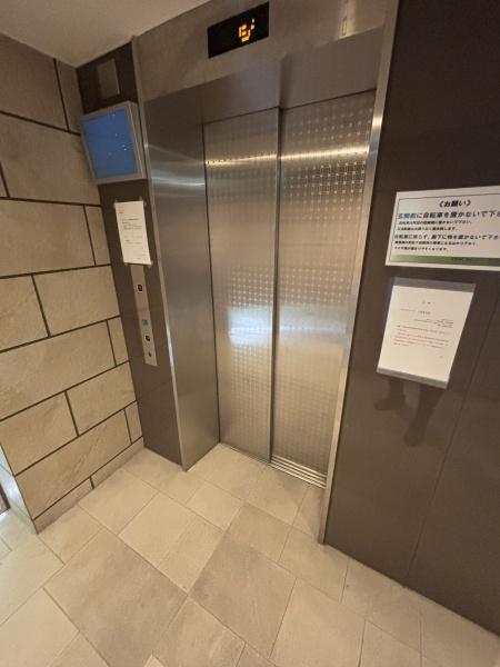 ケイ　グレース