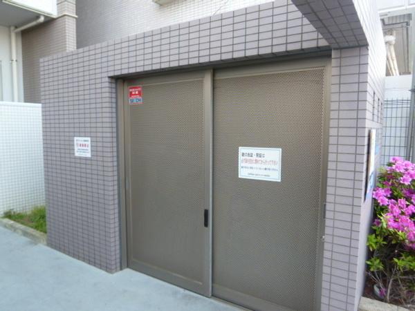 サンプリエール