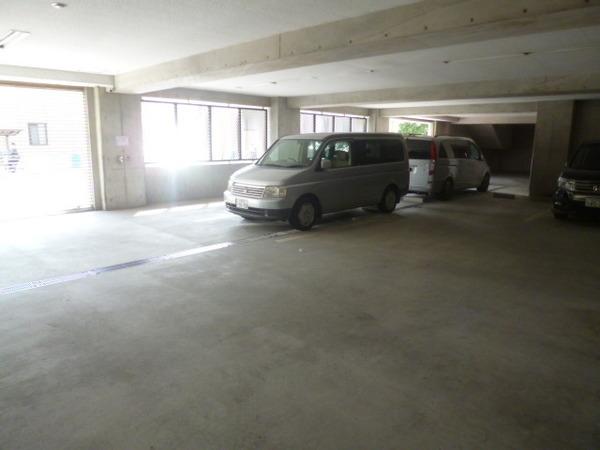 コーラルハイツ平野