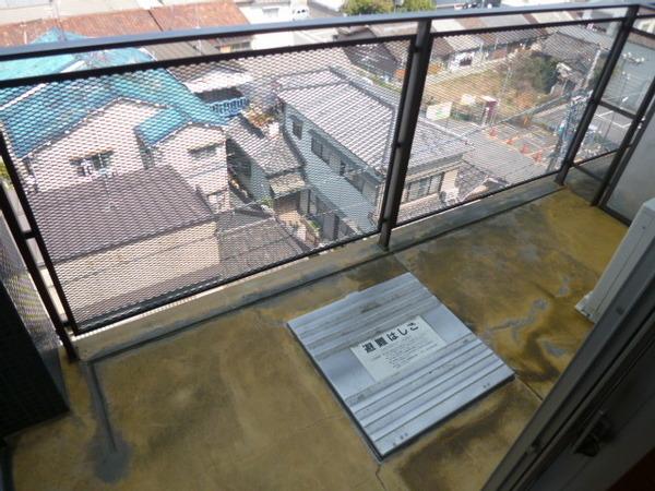 カーサマニエラ