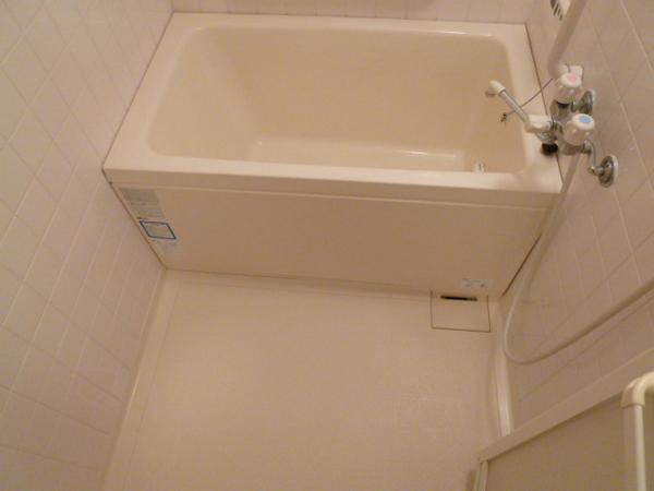サンプラザ湯里南
