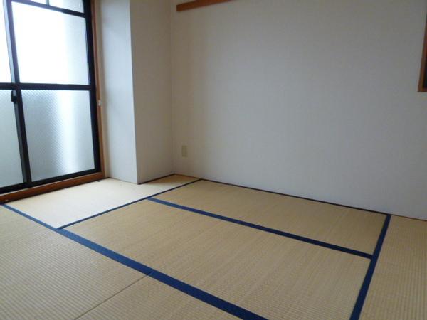 ファミーユ出戸