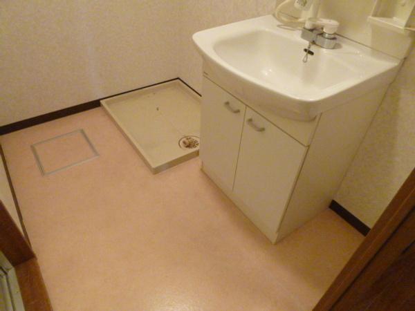 ファミーユ出戸