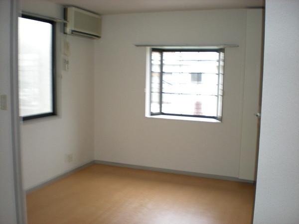 サンライフ岡田