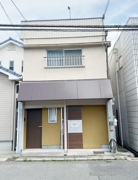 磯上町店舗