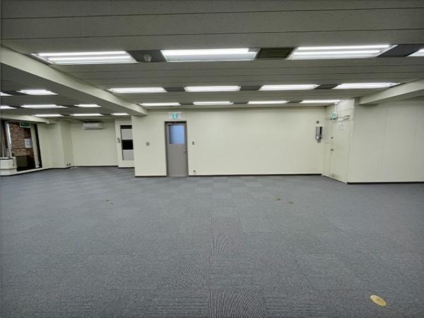 八戸市十八日町　カーニープレイス八戸5階　貸店舗・事務所