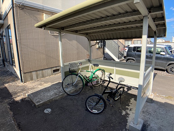 八戸市長根二丁目　ヒルクレストD棟・201号室　000214