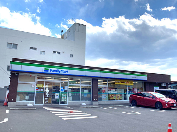 八戸市十三日町 オオハシヒルズ地下1階 貸店舗 000224(K)(ファミリーマート八戸十六日町店)