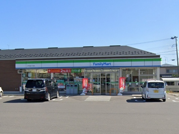 八戸市石堂一丁目　貸家　カーサ石堂B棟　000228(ファミリーマート八戸石堂三丁目店)