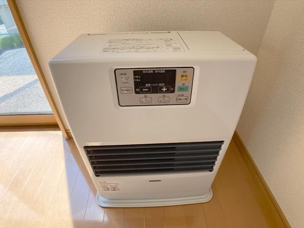 八戸市石堂一丁目　貸家　カーサ石堂B棟　000228