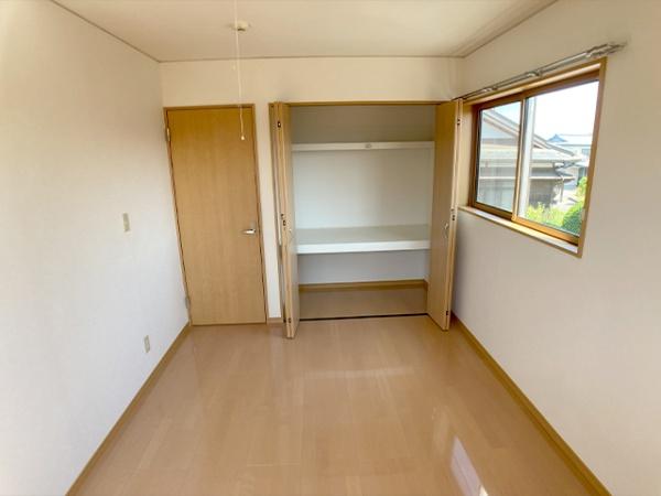 八戸市石堂一丁目　貸家　カーサ石堂B棟　000228
