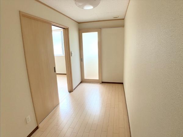 八戸市柏崎四丁目　レグルス・102号室　000249