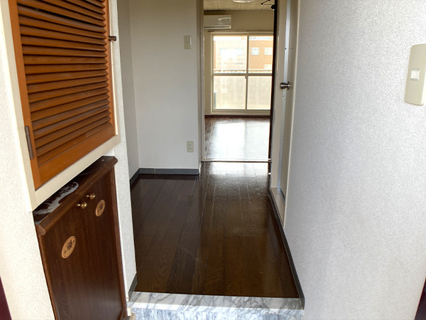 八戸市青葉二丁目　のづきマンション・302号室　000259