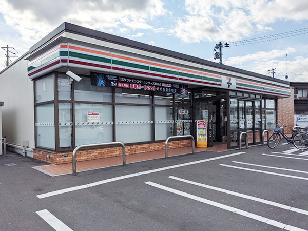 八戸市長根三丁目 メゾンパームB号 000283(セブンイレブン八戸城下2丁目店)