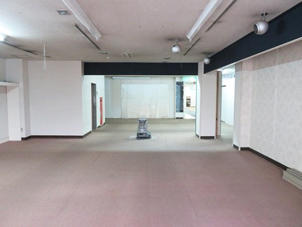 八戸市　大丸廿三日町ビル2階　貸店舗・事務所　000320