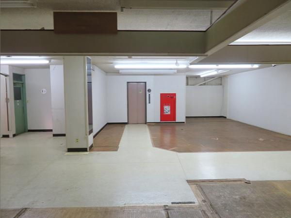 八戸市大丸廿三日町ビル3階　貸店舗・事務所　000321