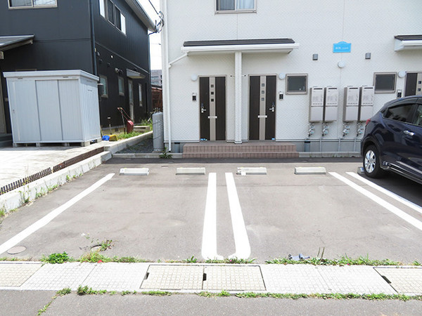 八戸市田向二丁目　田向.com・201号室　000093