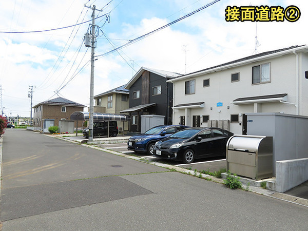 八戸市田向二丁目　田向.com・201号室　000093