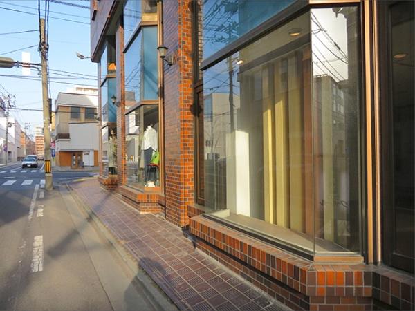 八戸市番町　のだビル1階・8号室　貸店舗　000323（K）