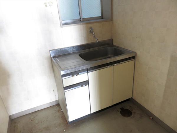 八戸市十三日町　ウシジマビル1階3号室　貸店舗・事務所（区分）000373（K）