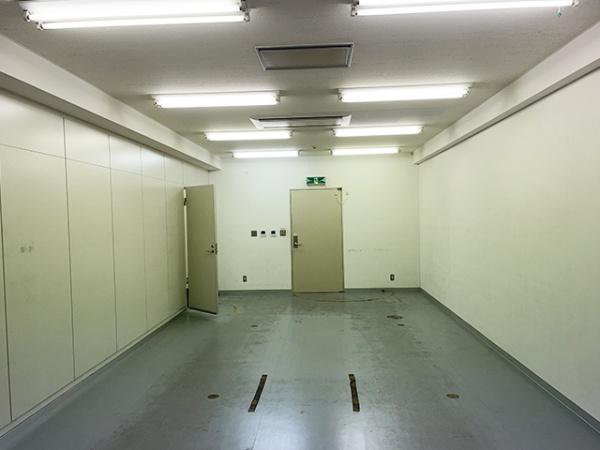 八戸市十八日町　ジブラルタ八戸ビル6階　貸事務所（一区画B）
