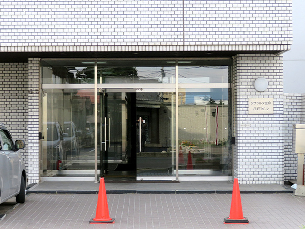 八戸市十八日町　ジブラルタ八戸ビル6階　貸事務所（一区画B）