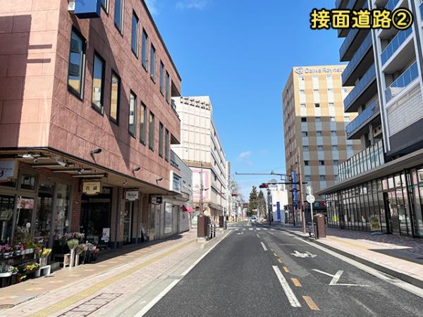 八戸市三日町　青山テラス3階　貸店舗・事務所（区分）000393（K）