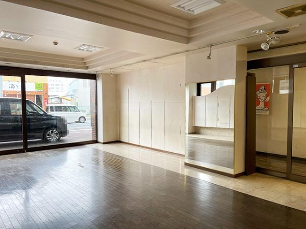 八戸市番町　のだビル1階・9号室　貸店舗　000397（K）