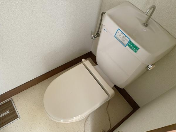 八戸市鳥屋部町　メゾン太陽・B号室　000398